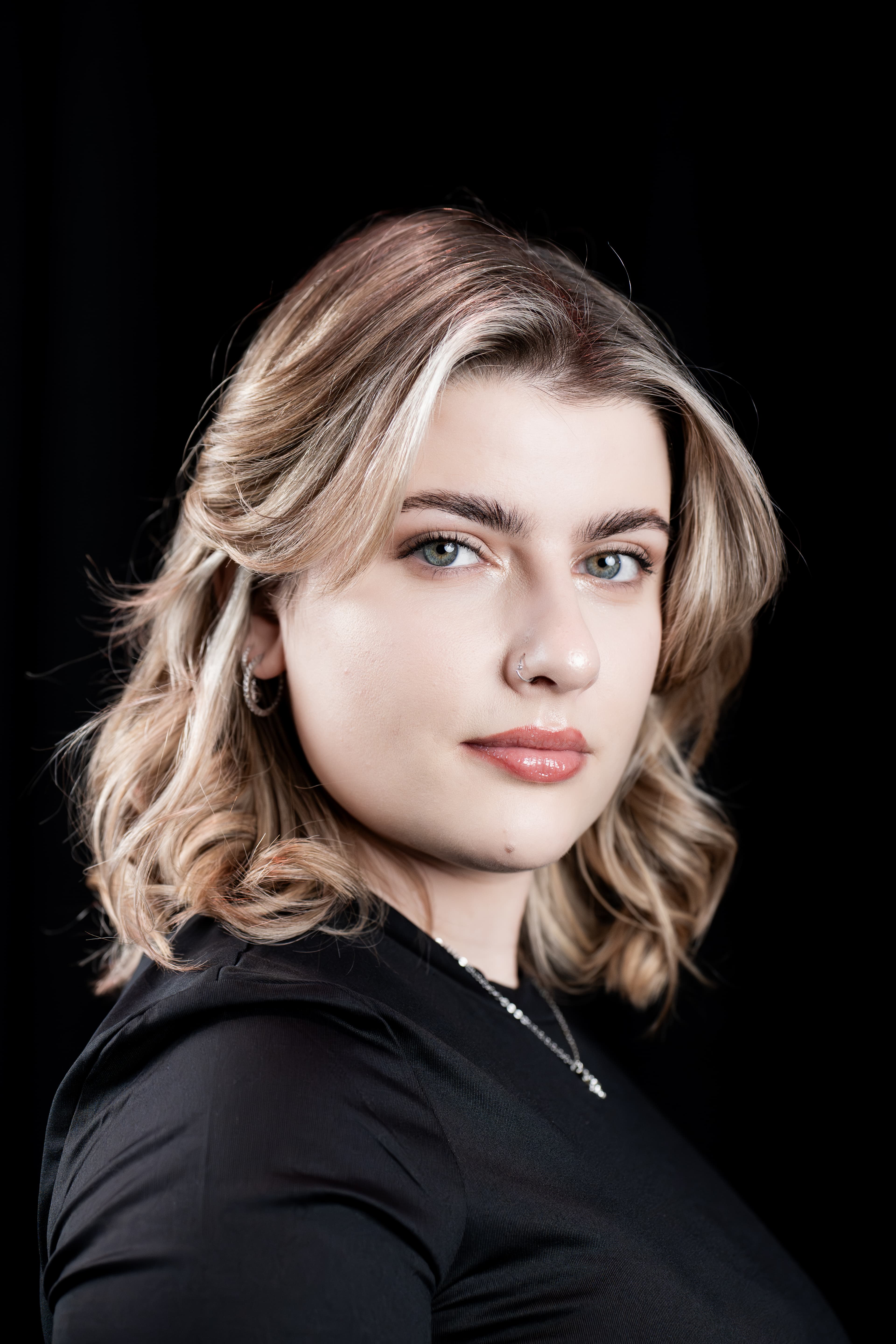 Creative Headshots for Performers and Actors: A Practical Guide